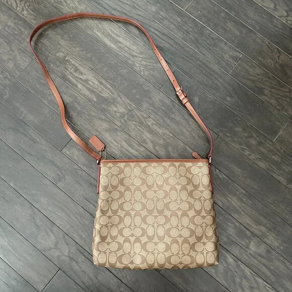 Coach Signature C File Khaki & Brown Canvas Crossbody Bag - Picture 6 of 12